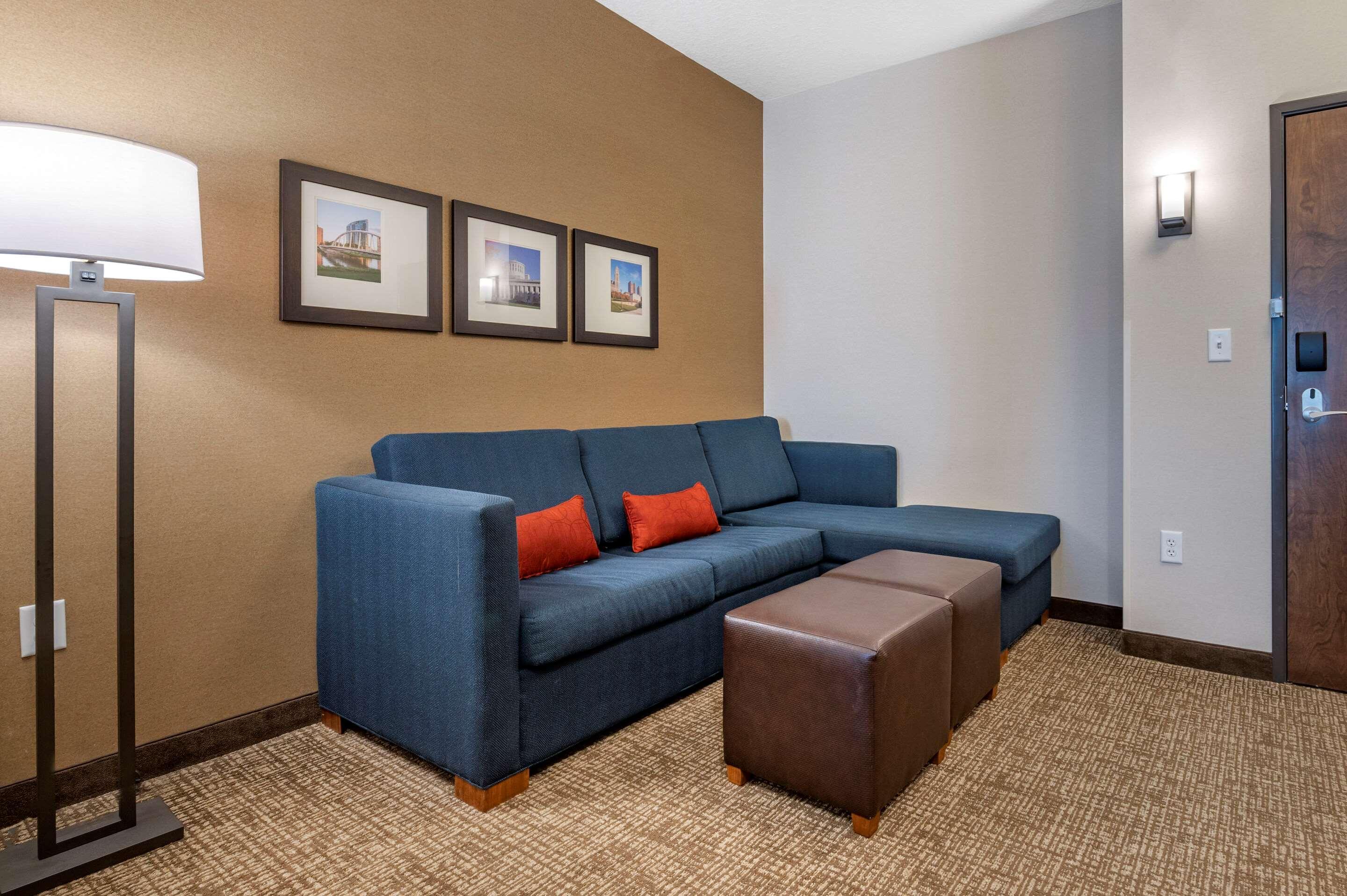 Comfort Suites Columbus Airport Εξωτερικό φωτογραφία