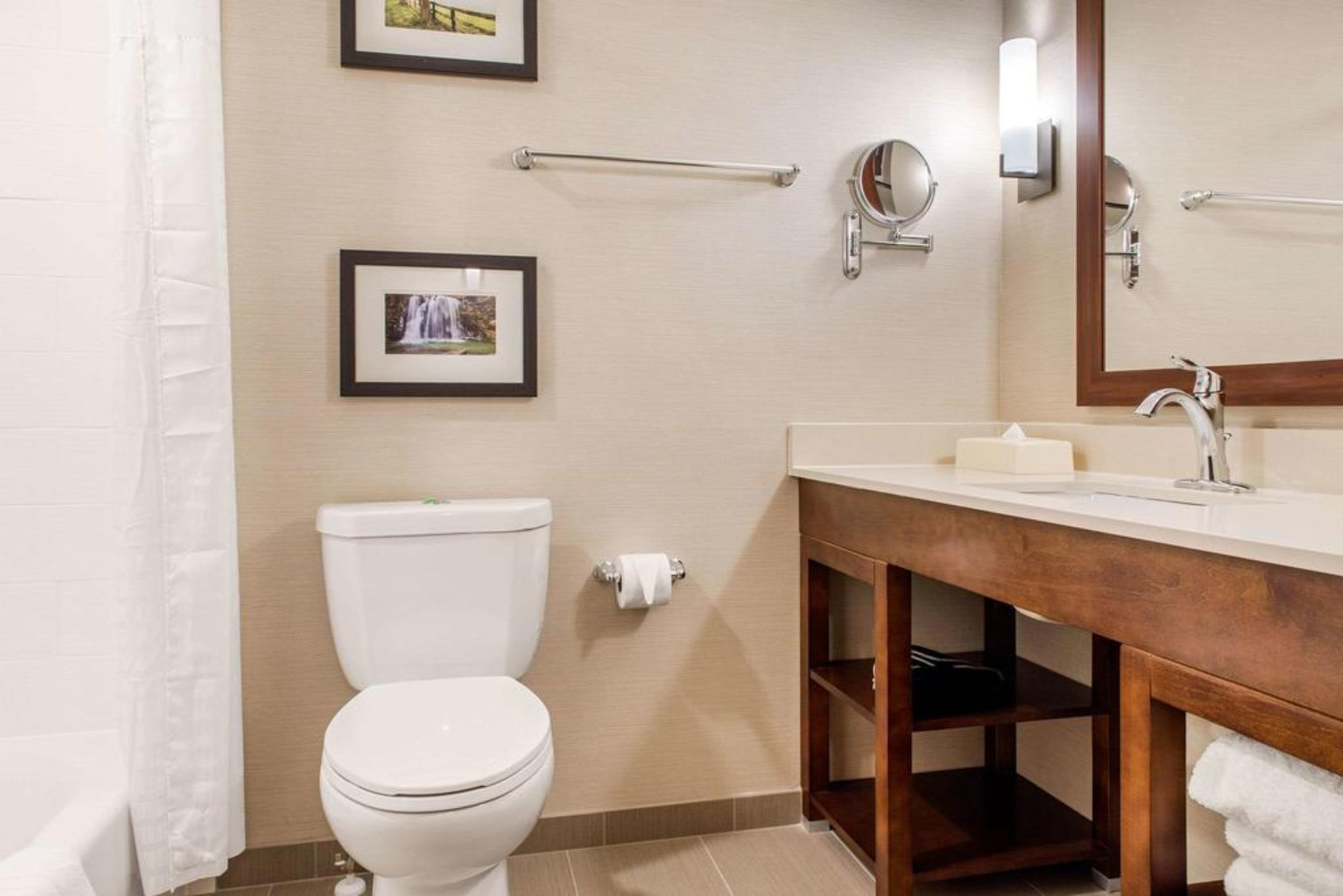 Comfort Suites Columbus Airport Εξωτερικό φωτογραφία