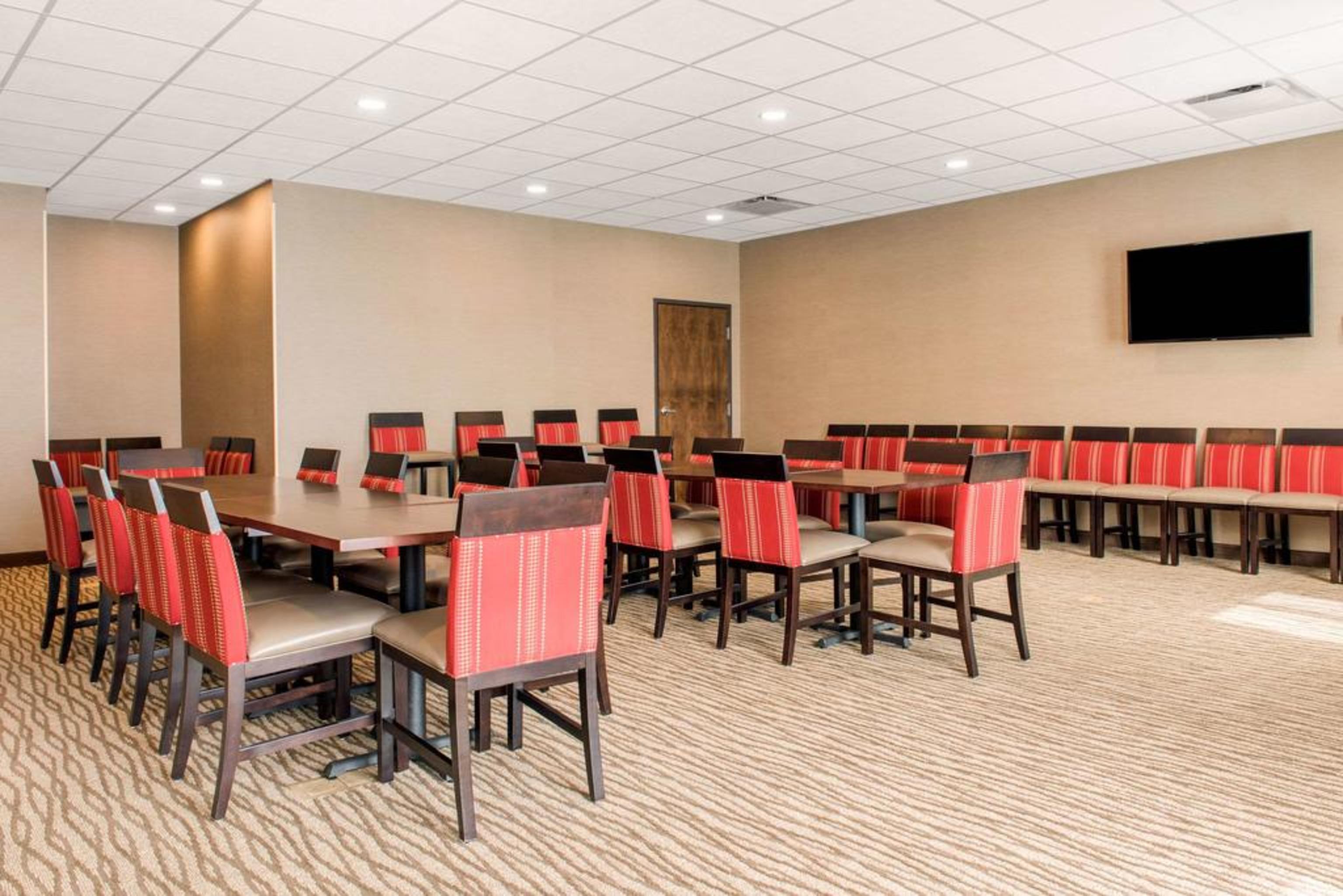 Comfort Suites Columbus Airport Εξωτερικό φωτογραφία