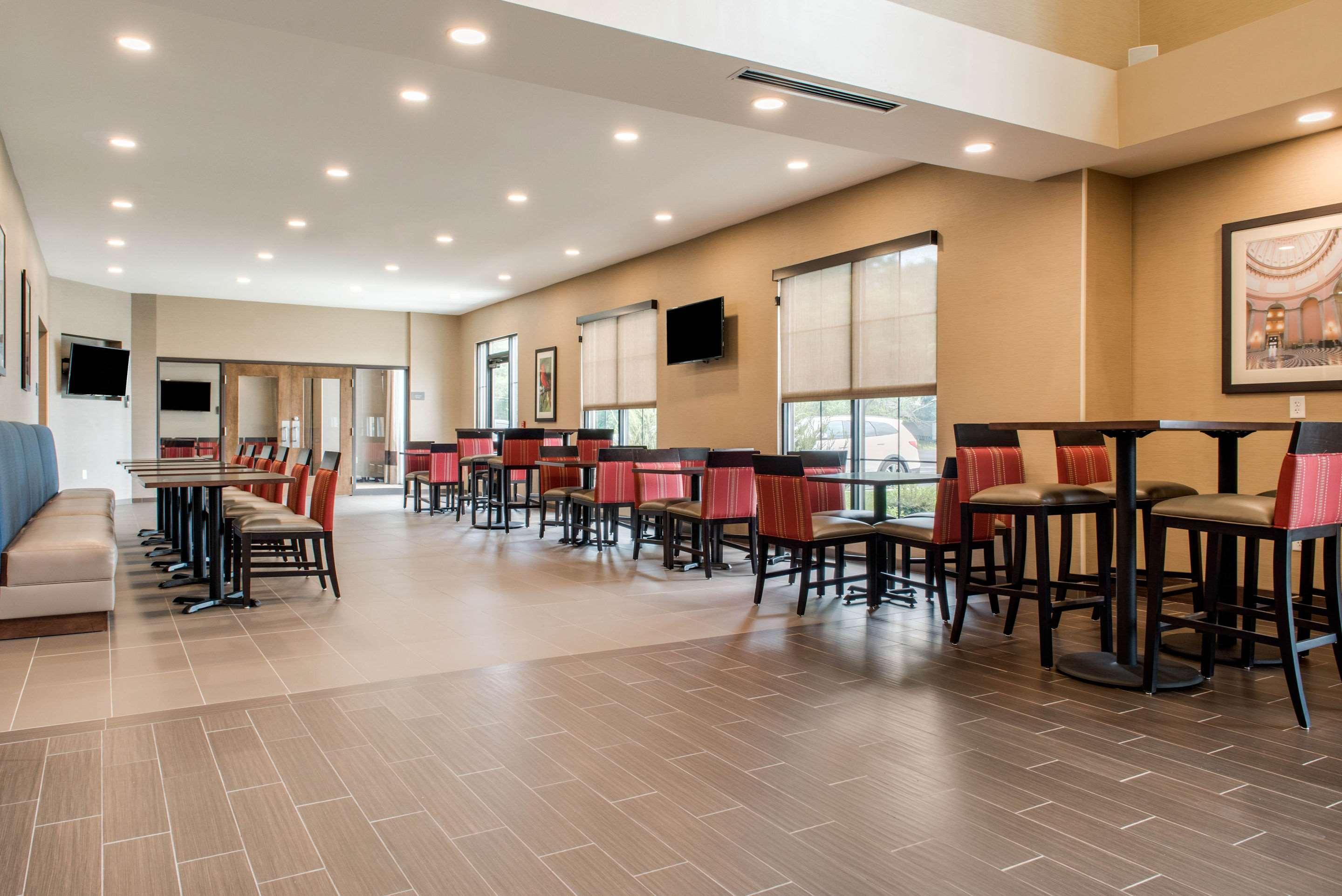 Comfort Suites Columbus Airport Εξωτερικό φωτογραφία