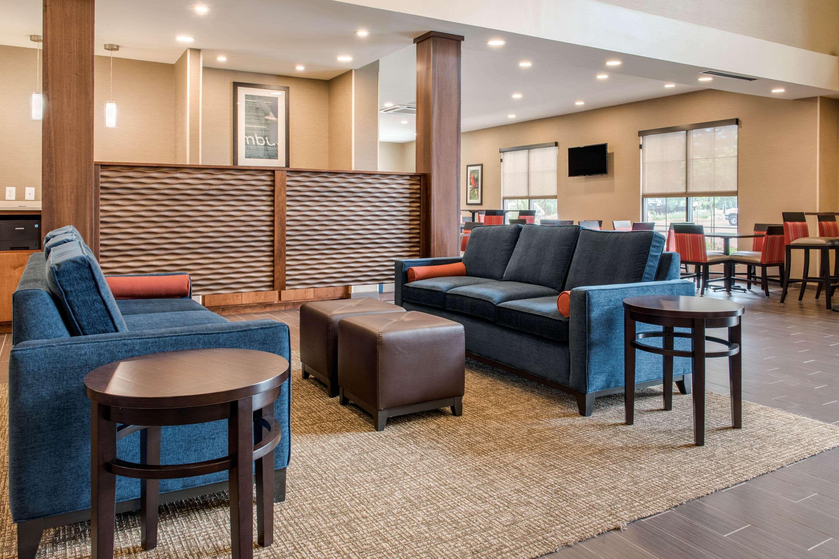 Comfort Suites Columbus Airport Εξωτερικό φωτογραφία